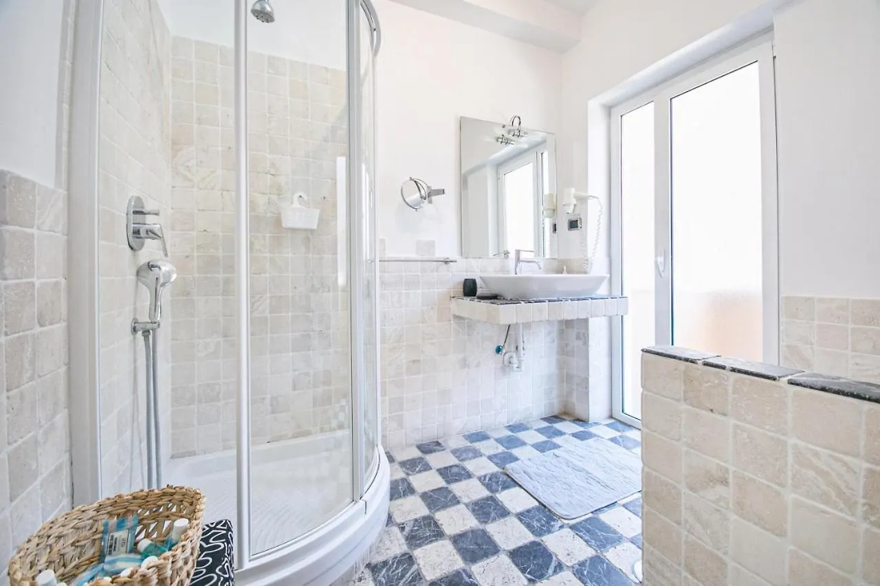 Apartment Vatican Glamorous At Passeggiata Del Gelsomino - Free Parking, 4 Guests, Central Rome - Jubilee Ideal