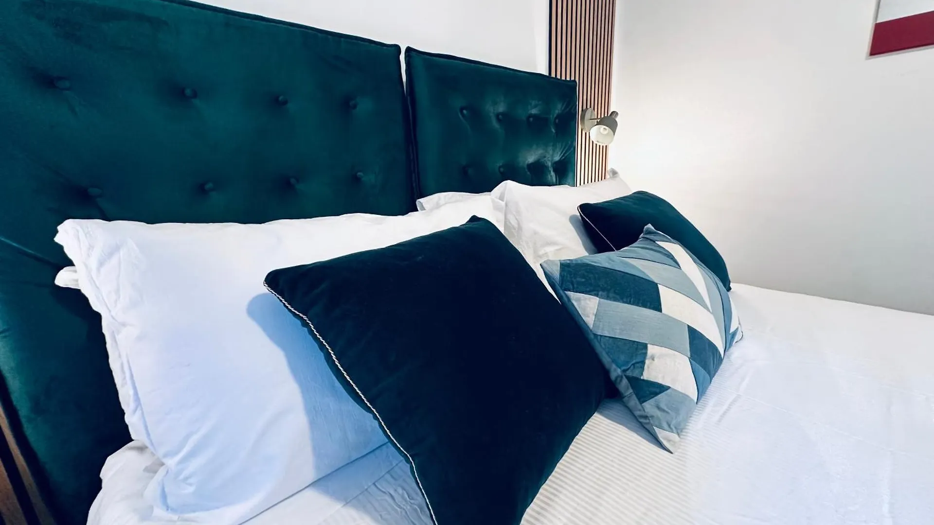 Vatican Glamorous At Passeggiata Del Gelsomino - Free Parking, 4 Guests, Central Rome - Jubilee Ideal Apartment