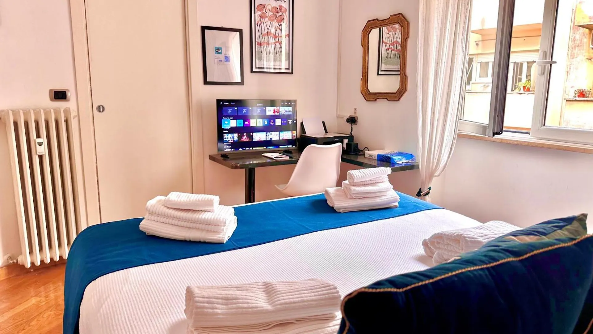 Apartment Vatican Glamorous At Passeggiata Del Gelsomino - Free Parking, 4 Guests, Central Rome - Jubilee Ideal Italy