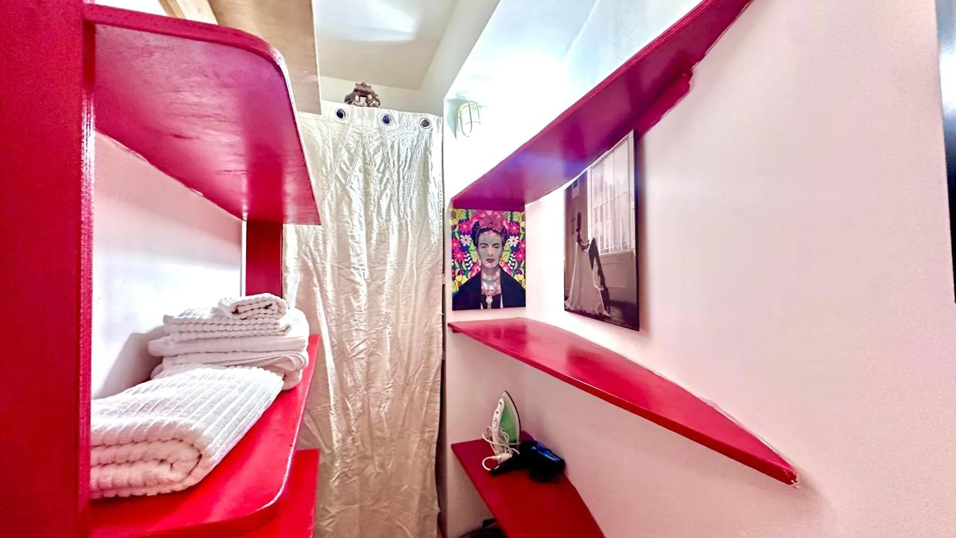Vatican Glamorous At Passeggiata Del Gelsomino - Free Parking, 4 Guests, Central Rome - Jubilee Ideal 0*,  Italy